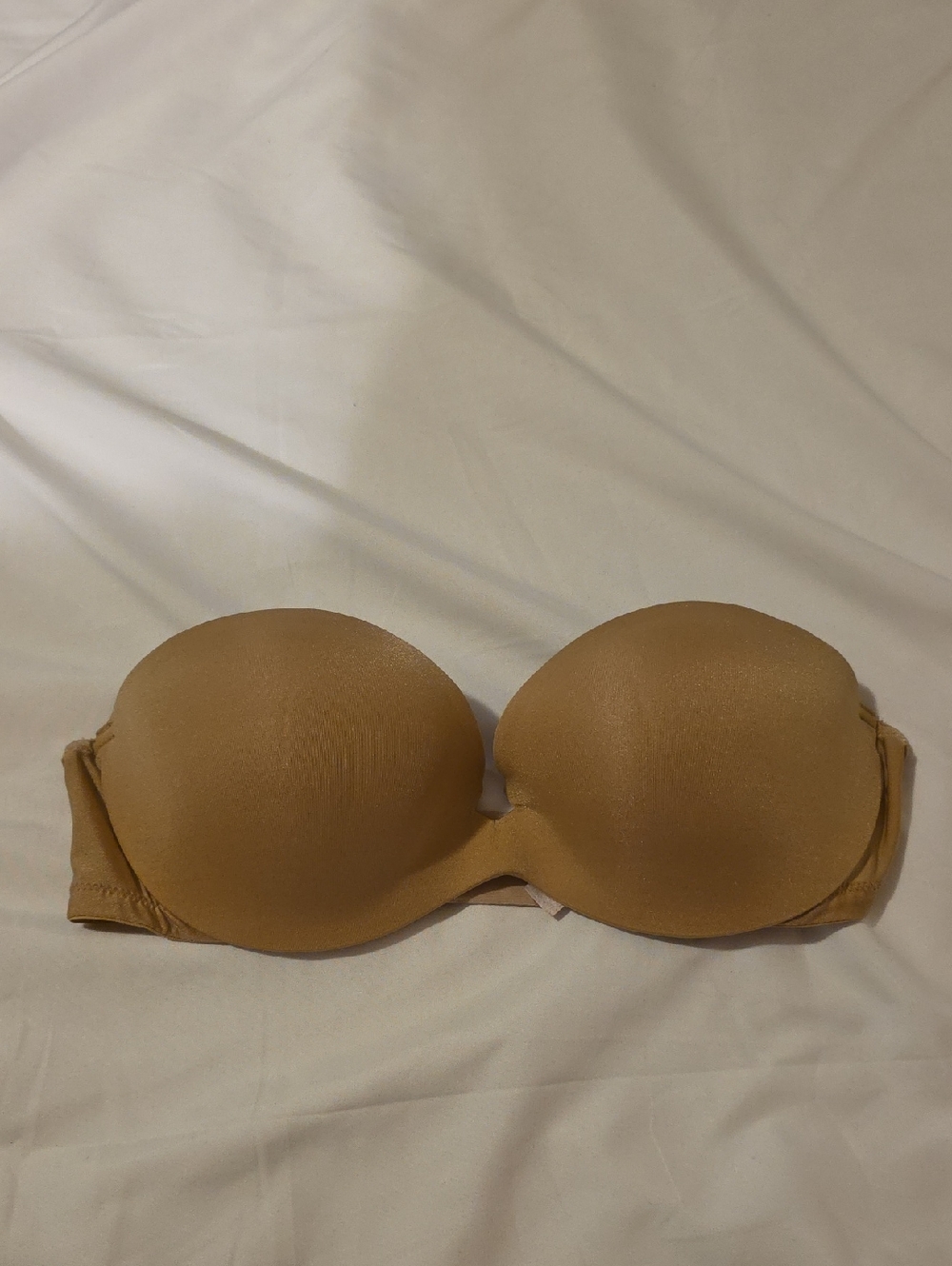 ❣️5 For $20❣️ Strapless Nude Pushup Bra